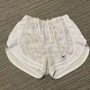 Nike Dry Tempo Shorts